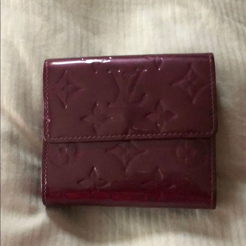 Louis Vuitton Vernis Elise Wallet in Purple